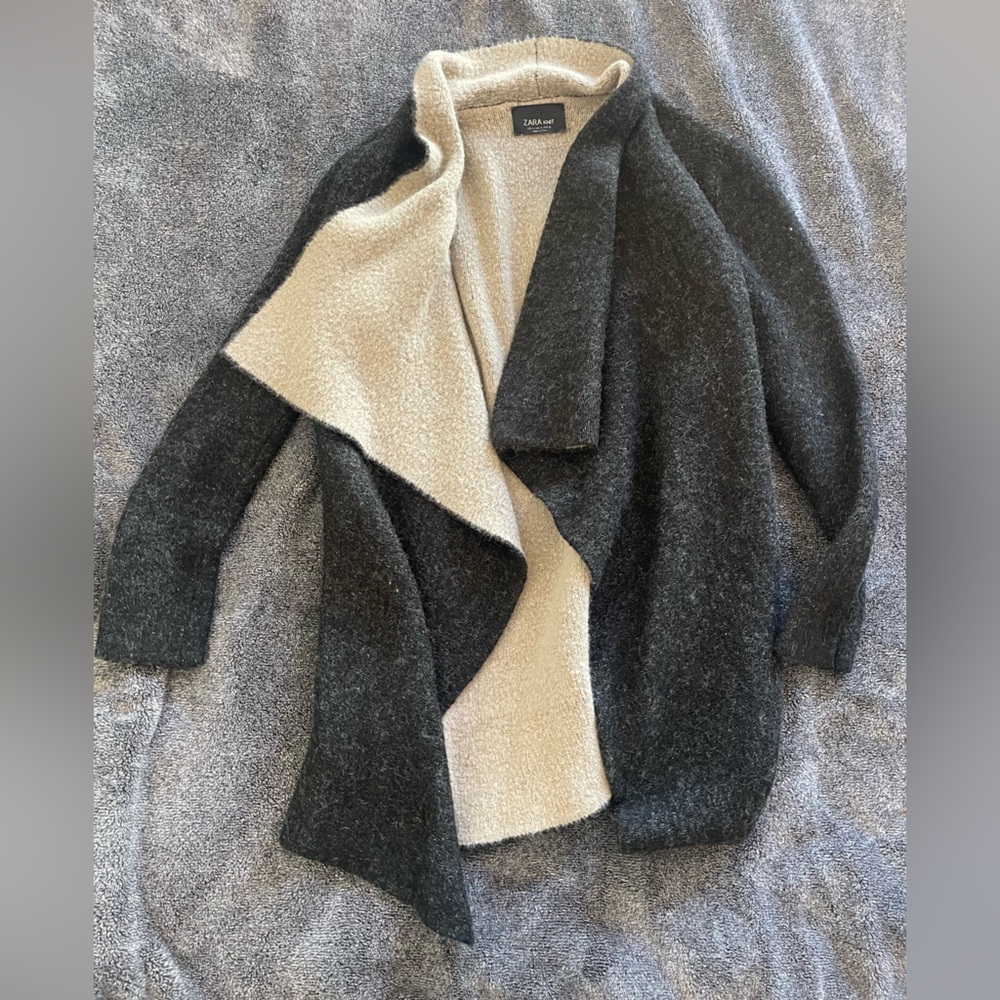 Zara Knit Black and Cream Cardigan